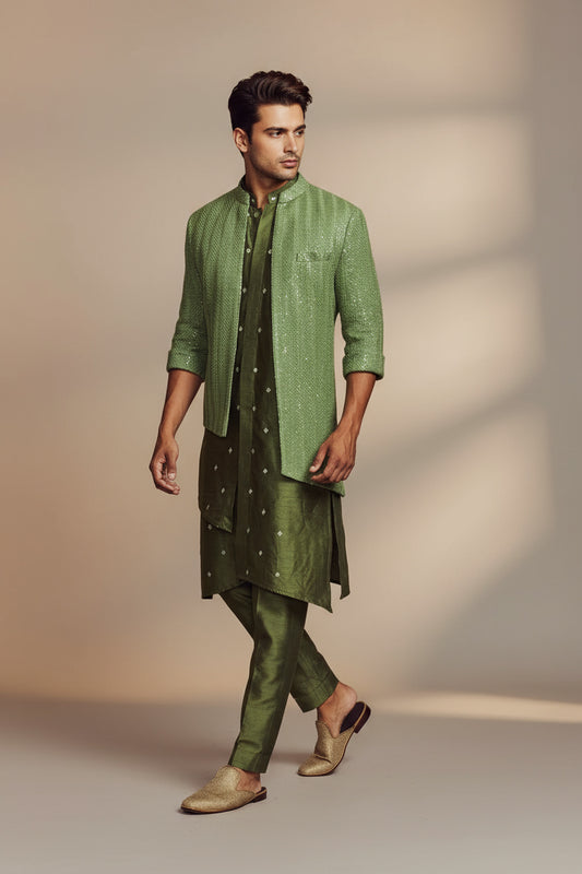 3/4th Sleeve Asymmetric Ensemble